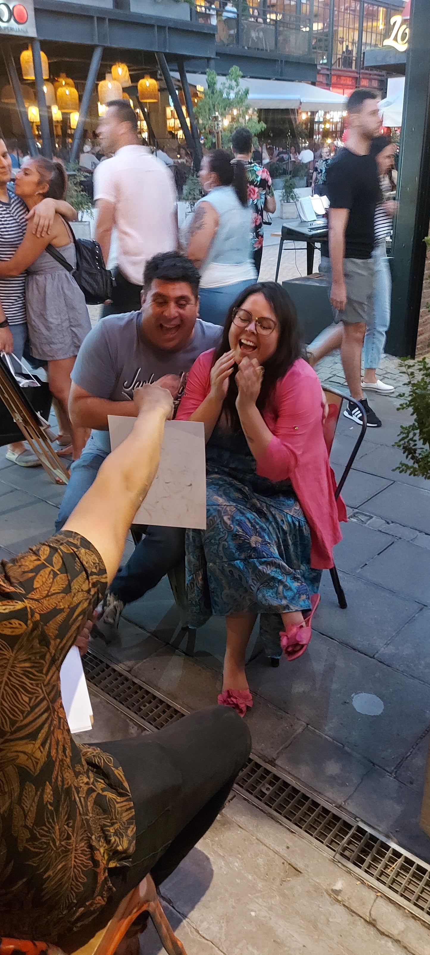 Caricaturas en VIVO para Eventos y Cumpleaños y Más