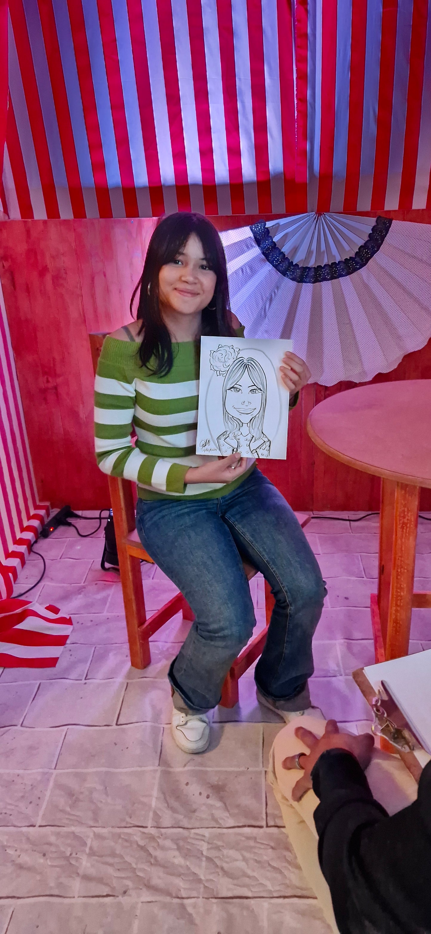 Caricaturas en VIVO para Eventos y Cumpleaños y Más