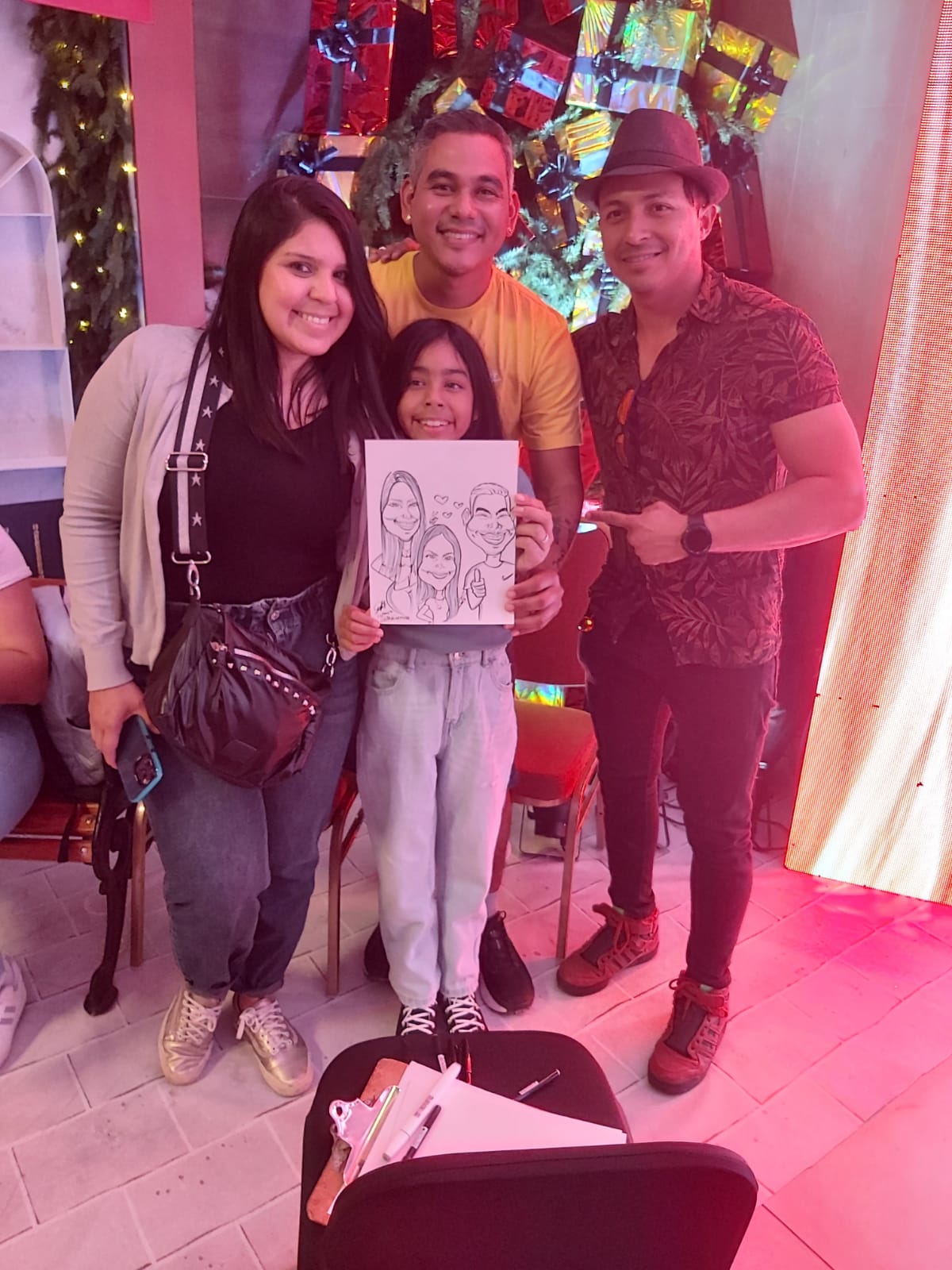 Caricaturas en VIVO para Eventos y Cumpleaños y Más